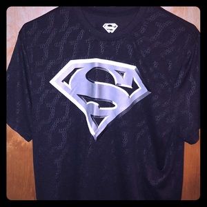 20$⬇️ Men’s M DC Performance Superman Logo T-shirt